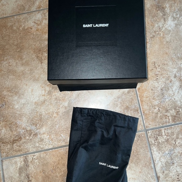 Saint Laurent YSL OPYUM HEELS IN SUEDE WITH PALE GOLD-TONE HEEL - Picture 7 of 7